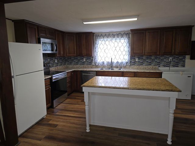 117 W Mcneil Street, Corunna, MI 48817