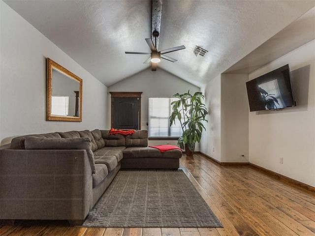 805 Lawton, Oklahoma City, OK 73160