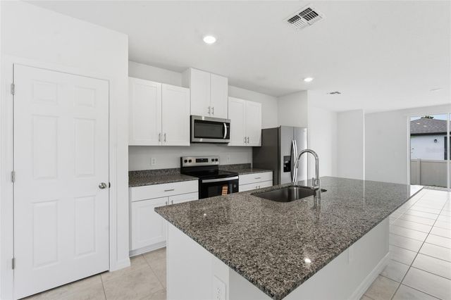 3912 GIORGIO DRIVE, Winter Haven, FL 33884