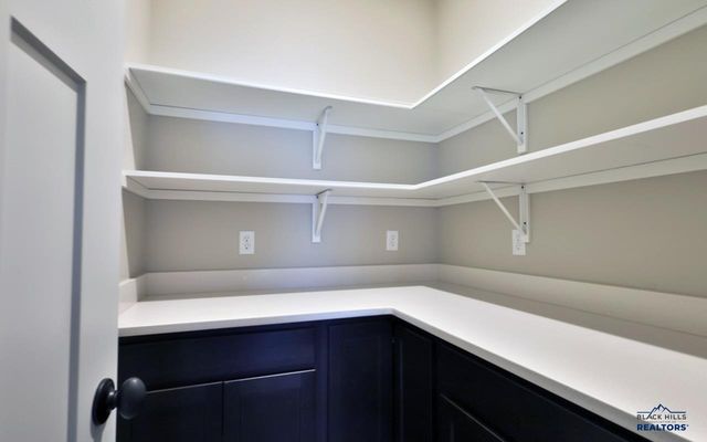 335 MIRIAM CT, Rapid City, SD 57703