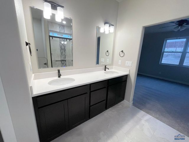 335 MIRIAM CT, Rapid City, SD 57703