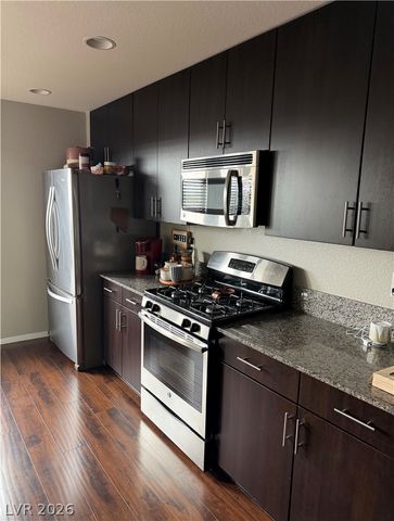 4650 Ranch House Road 21, North Las Vegas, NV 89031