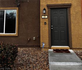 4650 Ranch House Road 21, North Las Vegas, NV 89031