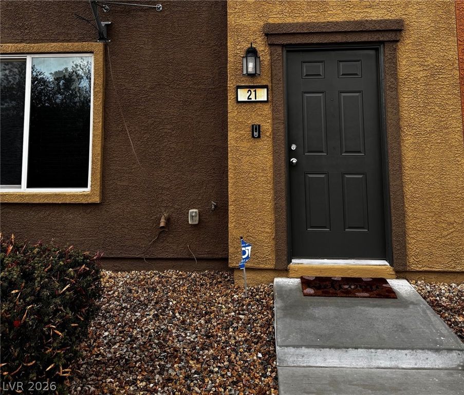 4650 Ranch House Road 21, North Las Vegas, NV 89031