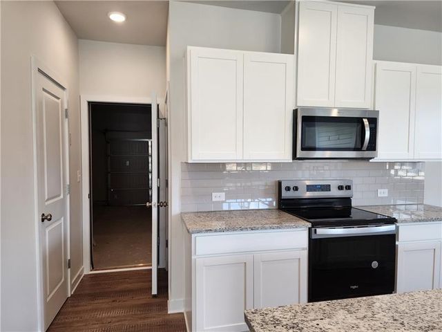 2052 Underwood Drive, Lawrenceville, GA 30043