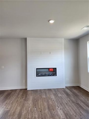 2052 Underwood Drive, Lawrenceville, GA 30043