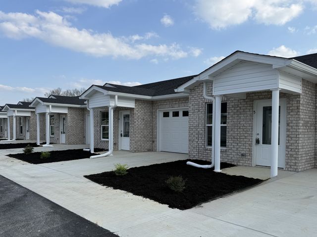 741 Kings Ln Apt A1, Tullahoma, TN 37388