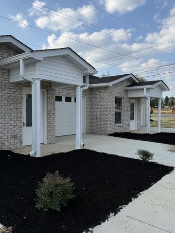 741 Kings Ln Apt A1, Tullahoma, TN 37388