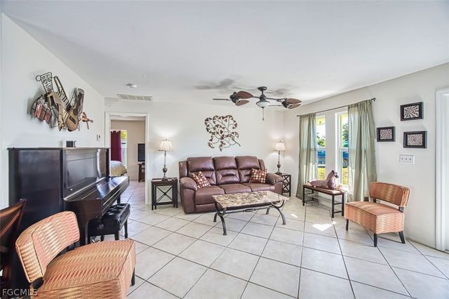 5417 Loyola LN, Fort Myers, FL 33908