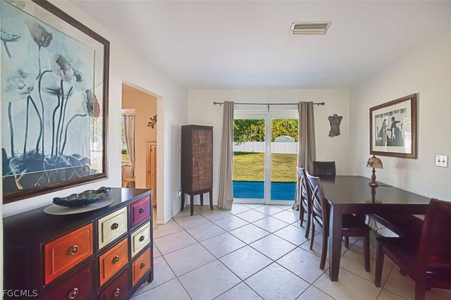 5417 Loyola LN, Fort Myers, FL 33908