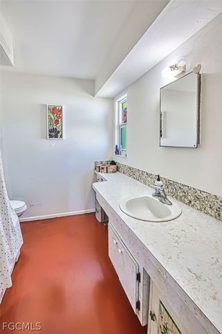 5417 Loyola LN, Fort Myers, FL 33908