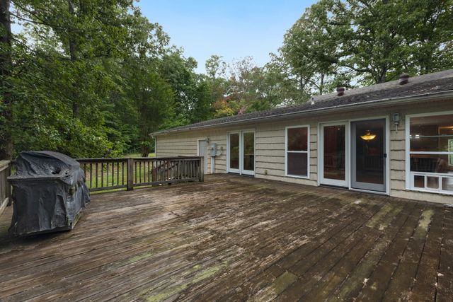 247 Hutchings Ln, Mcminnville, TN 37110