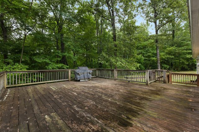 247 Hutchings Ln, Mcminnville, TN 37110