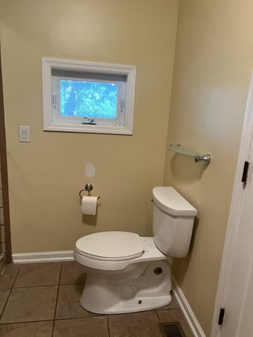 247 Hutchings Ln, Mcminnville, TN 37110