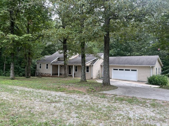 247 Hutchings Ln, Mcminnville, TN 37110