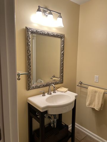 247 Hutchings Ln, Mcminnville, TN 37110