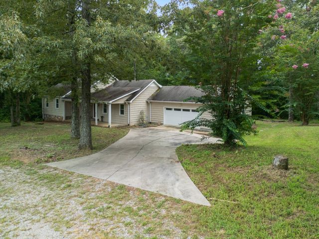247 Hutchings Ln, Mcminnville, TN 37110
