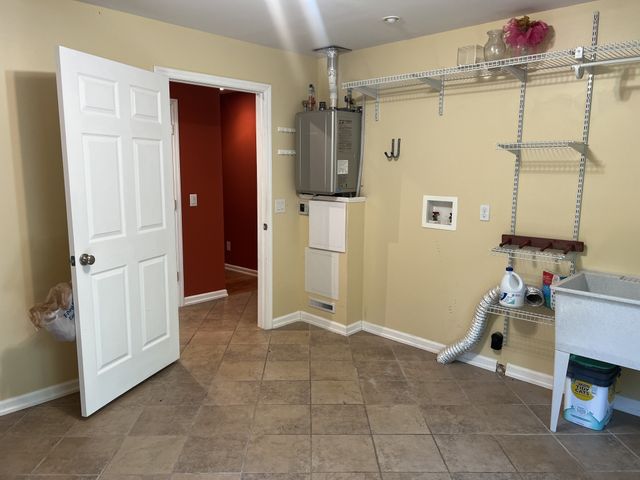 247 Hutchings Ln, Mcminnville, TN 37110