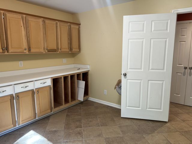 247 Hutchings Ln, Mcminnville, TN 37110