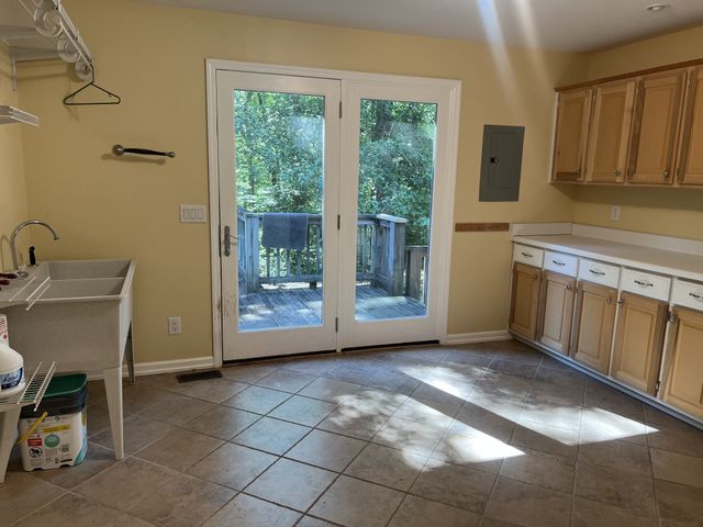 247 Hutchings Ln, Mcminnville, TN 37110