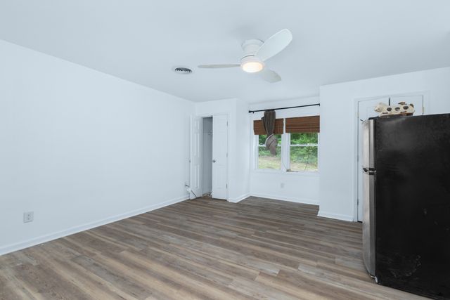 247 Hutchings Ln, Mcminnville, TN 37110