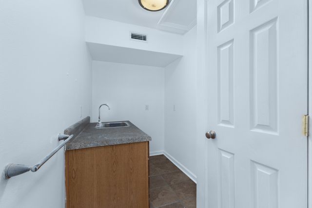 247 Hutchings Ln, Mcminnville, TN 37110