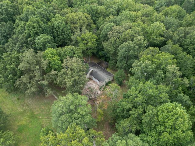 247 Hutchings Ln, Mcminnville, TN 37110