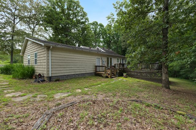 247 Hutchings Ln, Mcminnville, TN 37110