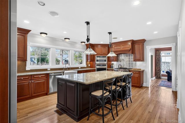 247 Broadway, Pleasantville, NY 10570