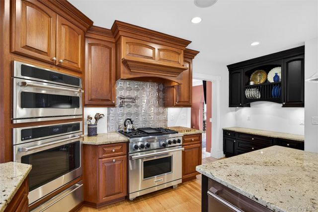247 Broadway, Pleasantville, NY 10570