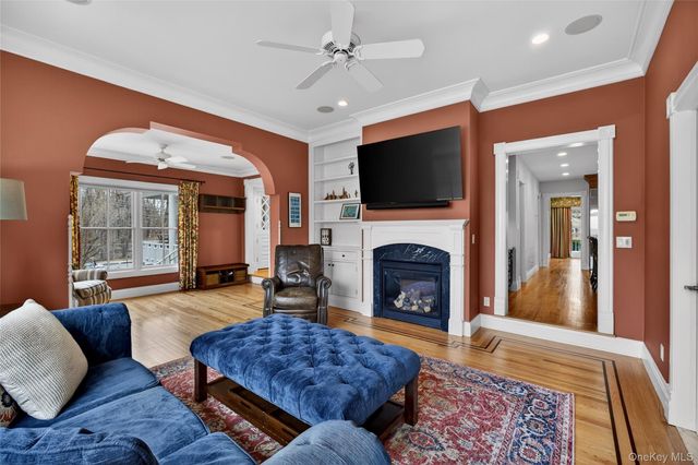 247 Broadway, Pleasantville, NY 10570