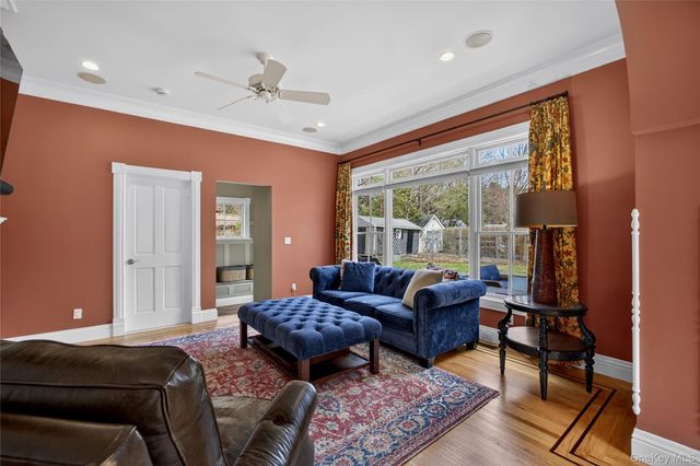 247 Broadway, Pleasantville, NY 10570