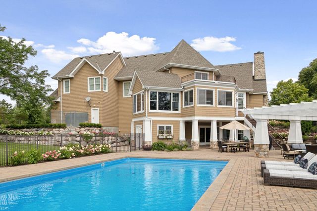 4640 McDonald Drive N, Stillwater, MN 55082