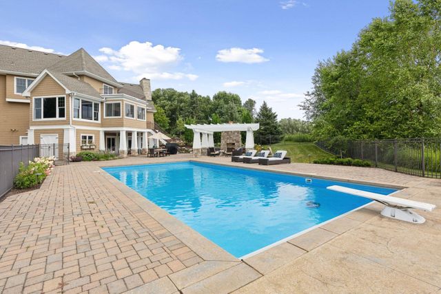 4640 McDonald Drive N, Stillwater, MN 55082