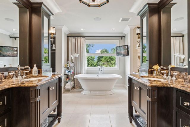 4640 McDonald Drive N, Stillwater, MN 55082