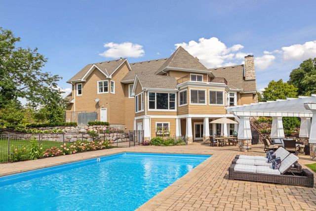 4640 McDonald Drive N, Stillwater, MN 55082