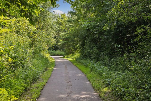 4640 McDonald Drive N, Stillwater, MN 55082