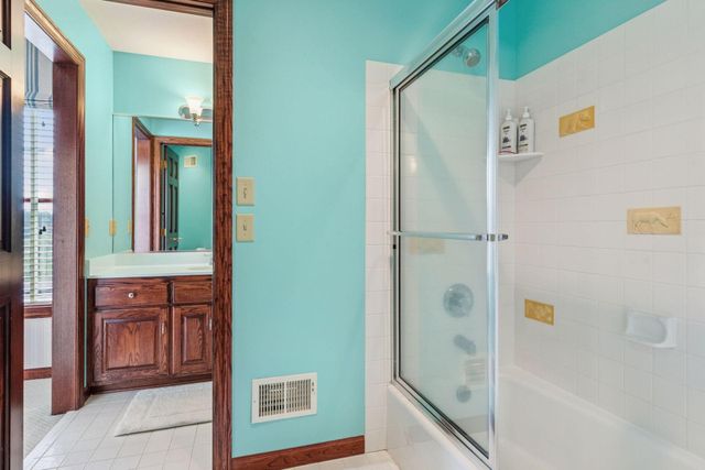 4640 McDonald Drive N, Stillwater, MN 55082