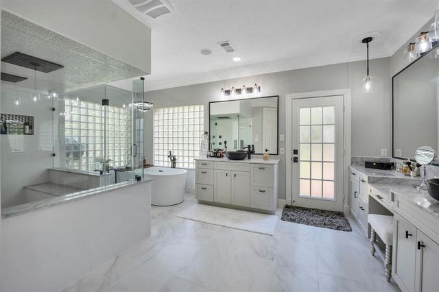 12710 Everhart Pointe Drive, Tomball, TX 77377