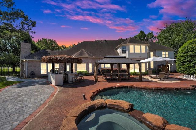 12710 Everhart Pointe Drive, Tomball, TX 77377