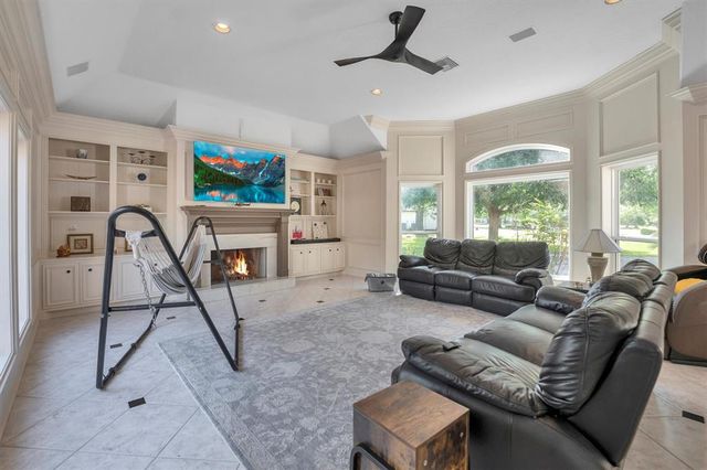12710 Everhart Pointe Drive, Tomball, TX 77377