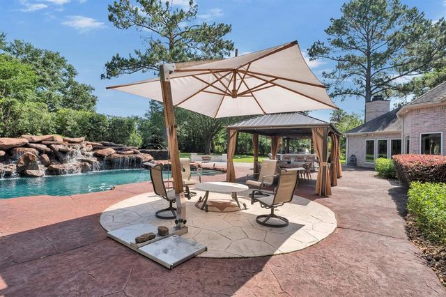 12710 Everhart Pointe Drive, Tomball, TX 77377