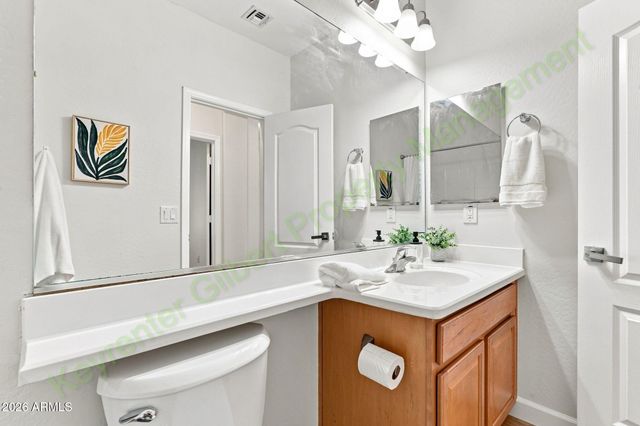 1546 W ALDER Road, San Tan Valley, AZ 85140