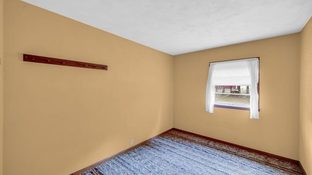 1244 E 1000 N, La Porte, IN 46350