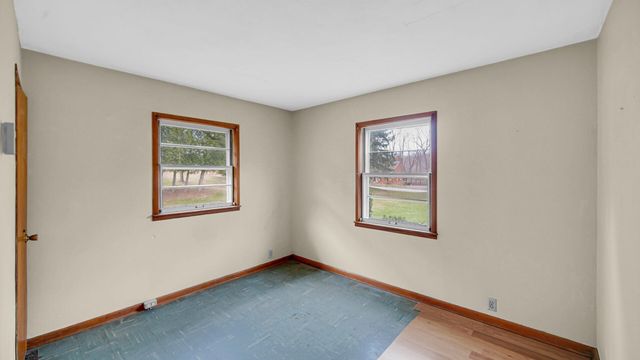 1244 E 1000 N, La Porte, IN 46350