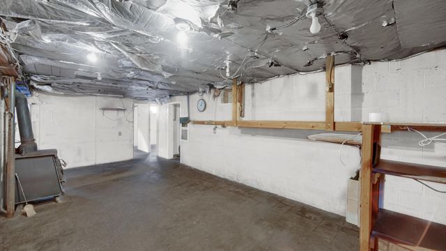 1244 E 1000 N, La Porte, IN 46350