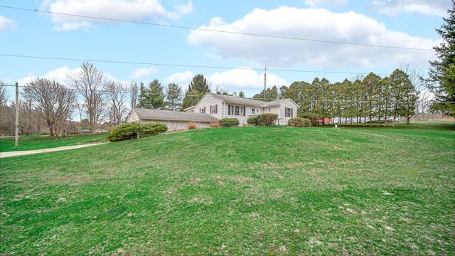 1244 E 1000 N, La Porte, IN 46350