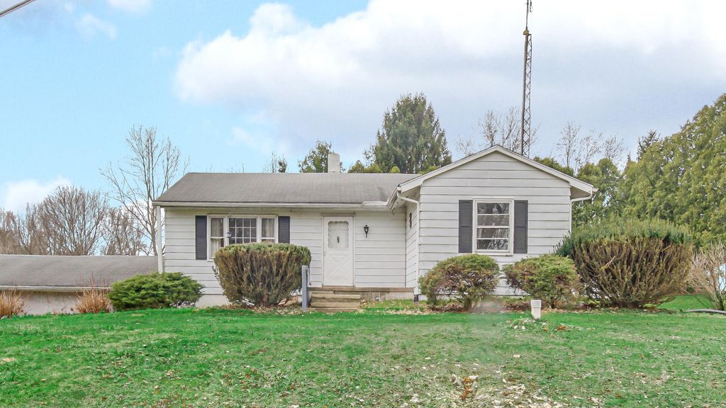 1244 E 1000 N, La Porte, IN 46350