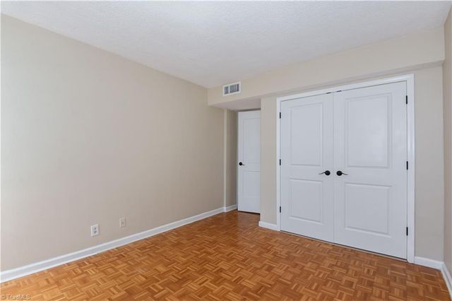 1101 N Elm Street 906, Greensboro, NC 27401