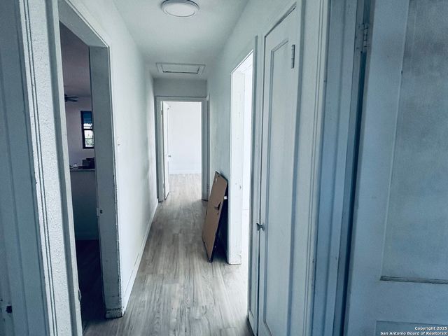 318 Charcliff, San Antonio, TX 78220